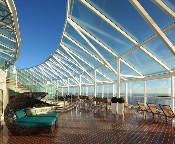 Royal Caribbean International, Symphony of the Seas, Solarium 2.jpg